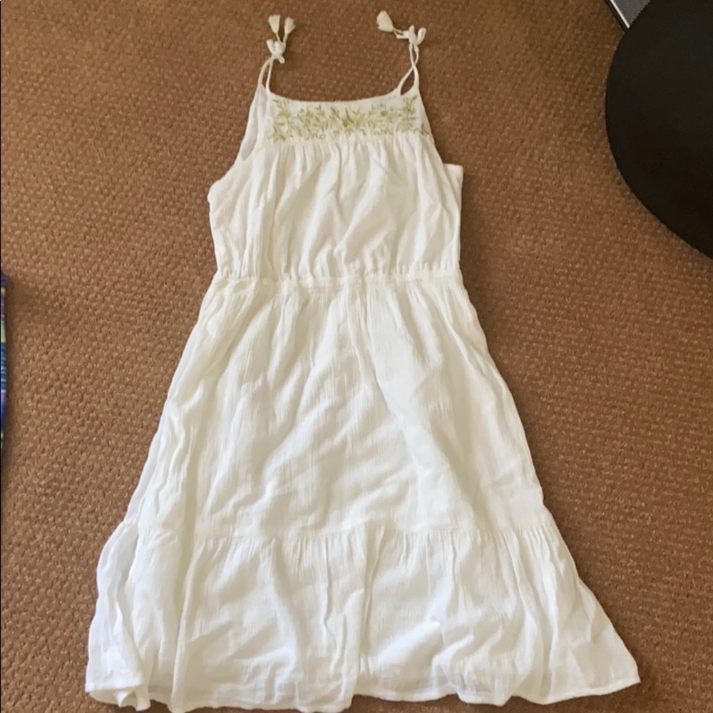 white dress